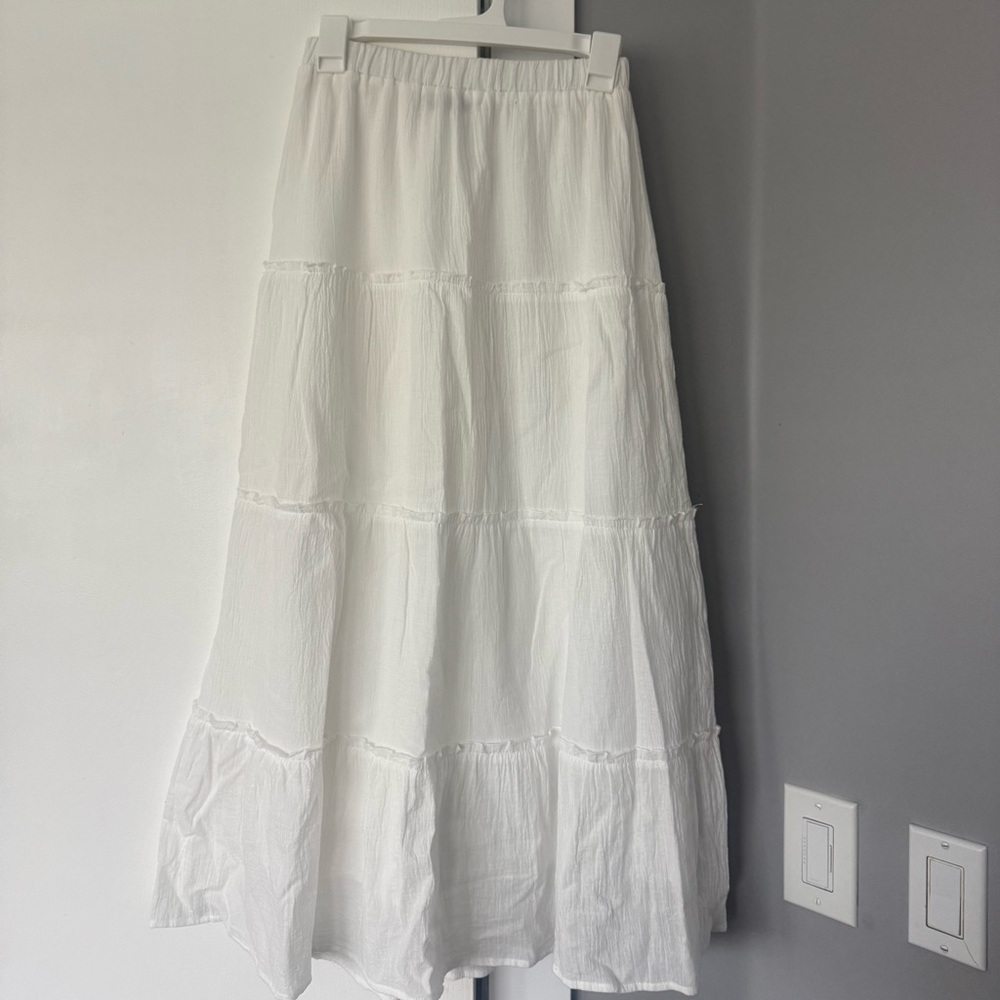 Edikted White Tiered Maxi Skirt